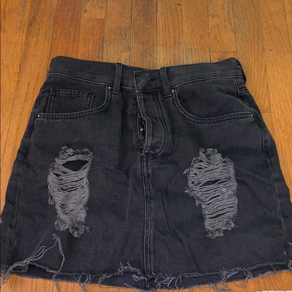 Black distressed forever 21 skirt
